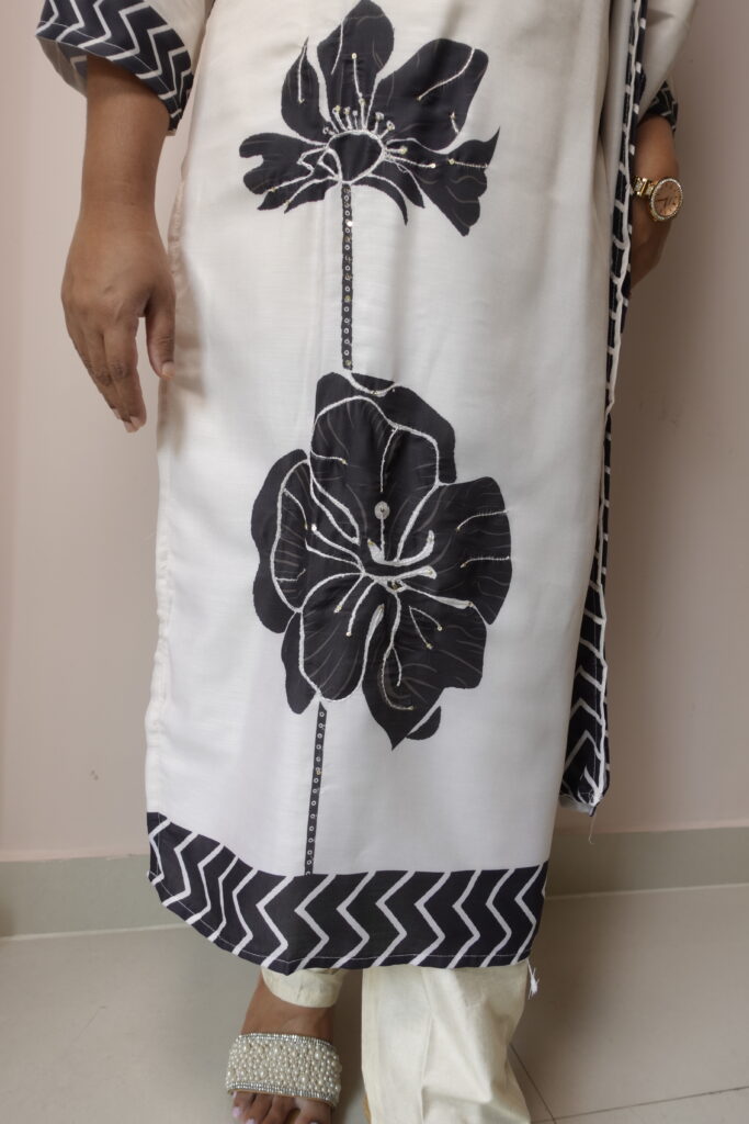 Monochrome Elegance Cotton Classic Black & White Kurti Set - Image 5
