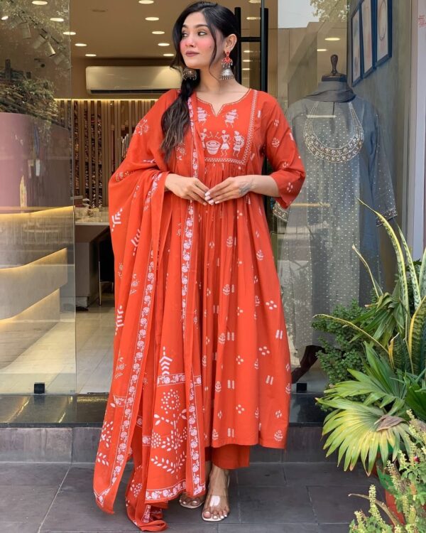 Turn Heads with Timeless Grace Premium Cotton Kurti Set - Image 2