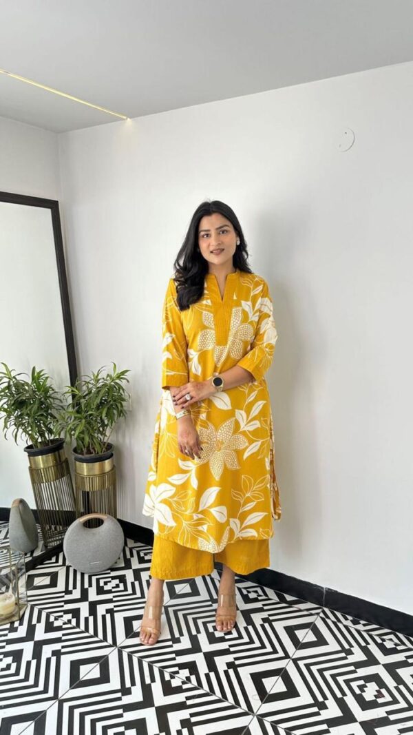 Everyday Elegance -Floral Pure Cotton Co-ord Set - Image 10