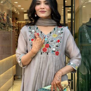 Elegant 3-Piece Anarkali Set