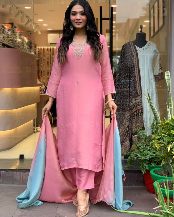 Grace Your Festive Look with Stunning 3 Piece Kurti Set - Image 2