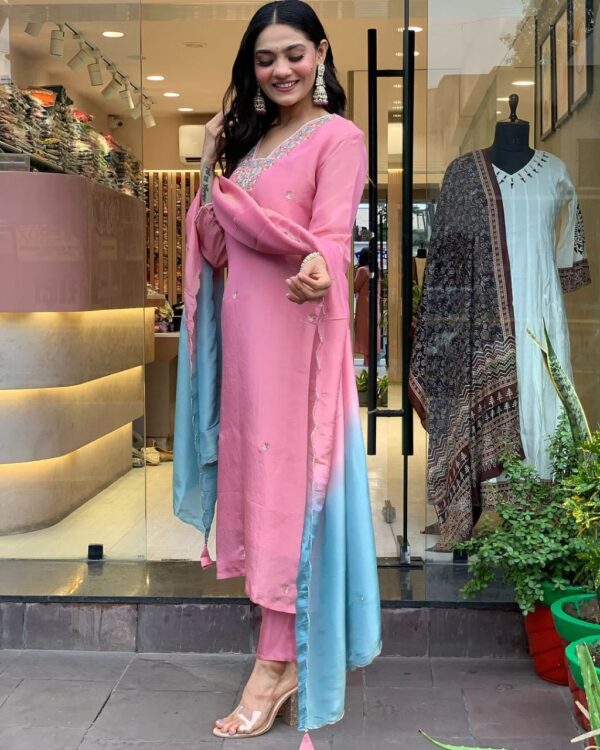 Grace Your Festive Look with Stunning 3 Piece Kurti Set - Image 5