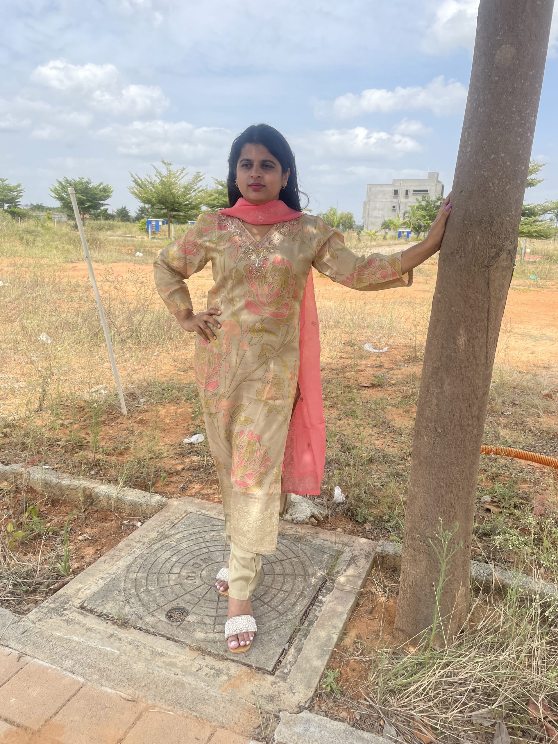 Banarasi-Inspired Chanderi Silk Kurti Set - Image 10