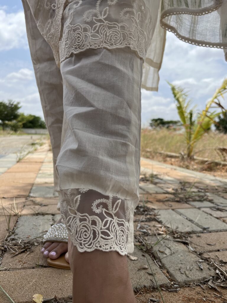 Handcrafted Elegance - White Cotton Kurta Set - Image 9