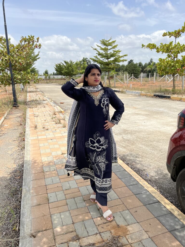 Midnight Bloom – Premium Black Russian Silk Kurti Set - Image 3