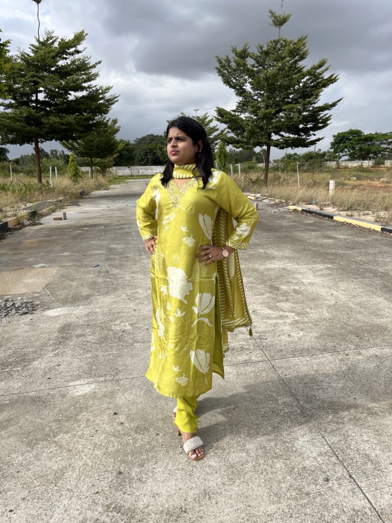 Luxe Russian Silk Kurti Set with Embroidered Neckline - Image 4