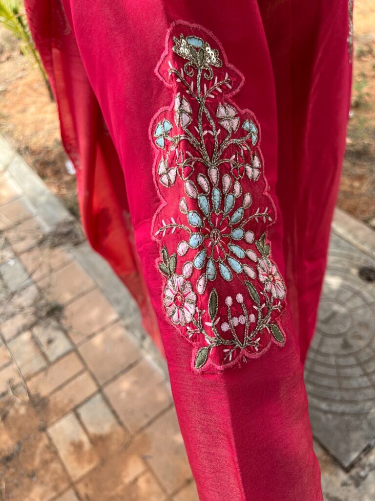 Elegant Festive Kurti Set - Image 8